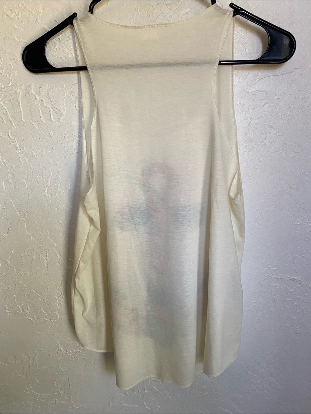 LA Soul Bundle of 3 Medium Graphic Tanks - Picture 11 of 14
